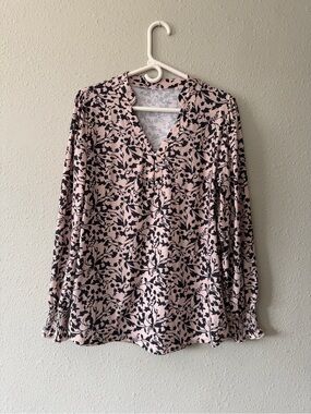 Women's Floral V-Neck Long Sleeve Top with ruffle sleeve